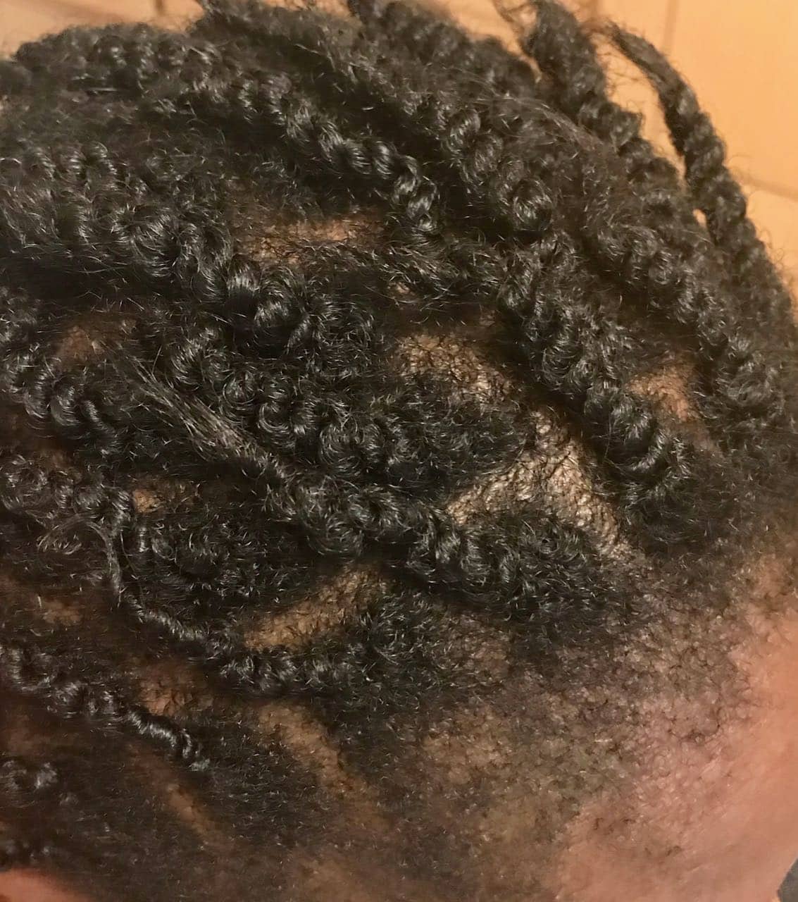 afro scalp cleaning twists